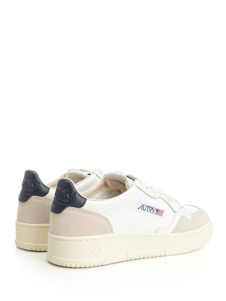 Autry  Medalist Low Sneakers - White | d57434831138ce780b94f98b29212146f7cbd3d3