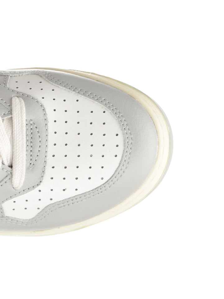 Autry  Medalist Low Sneakers - Grey | b8385cc803ae5904b707ab238ccba7fced918f48