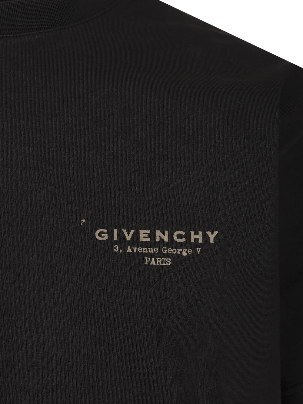 Givenchy Regular Fit T-Shirt - Black | aec61888dcaaa96042c69ed66e35beaf9a1a1589