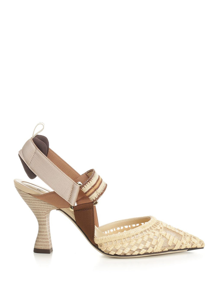 Fendi Colibrì Pumps - Beige | 2255159bc2458fea41bd69ceb24bd77f786d7729