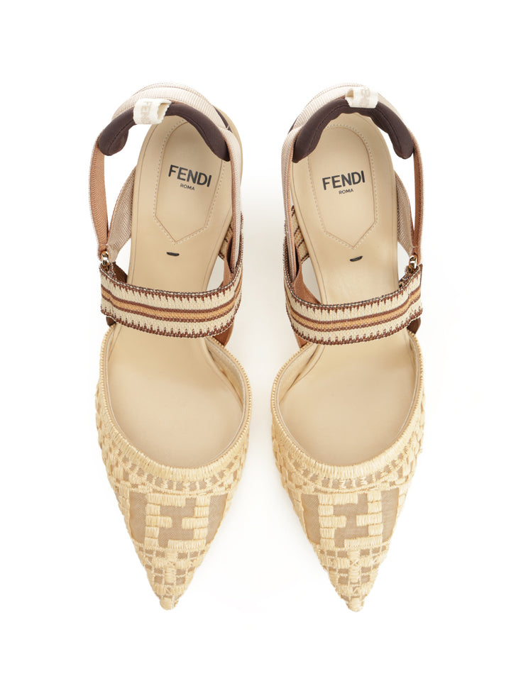 Fendi Colibrì Pumps - Beige | c0865b8e8d82f7792a3a19aeb8f971ac16dc030e