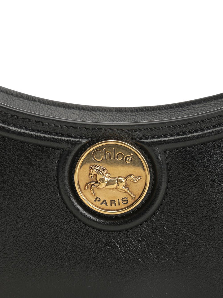 Chloe' Horse Medal Shoulder Bags - Black | fddbc598990c7104f0a00bf938b9c660255e51b4