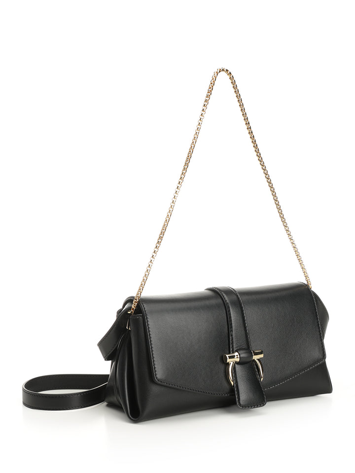 Ferragamo Shoulder Bag With Front Flap Shoulder Bags - Black | 59b0e3a079b6c4eb102114ce8df3f919367ce52b