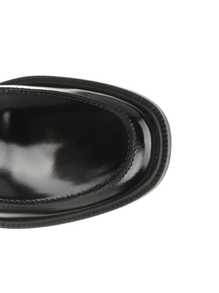 Tod'S Calfskin Loafer Scarpe basse - Black | 15955be400070fe204b660c5f49d4c53971e2edc