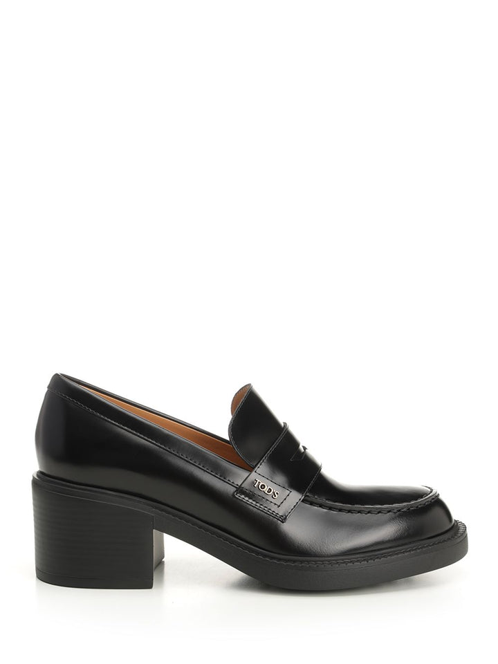 Tod'S Leather Moccasin Loafers - Black | d71f671f0f1e38fccd24515ae50cc1cf47c3472a