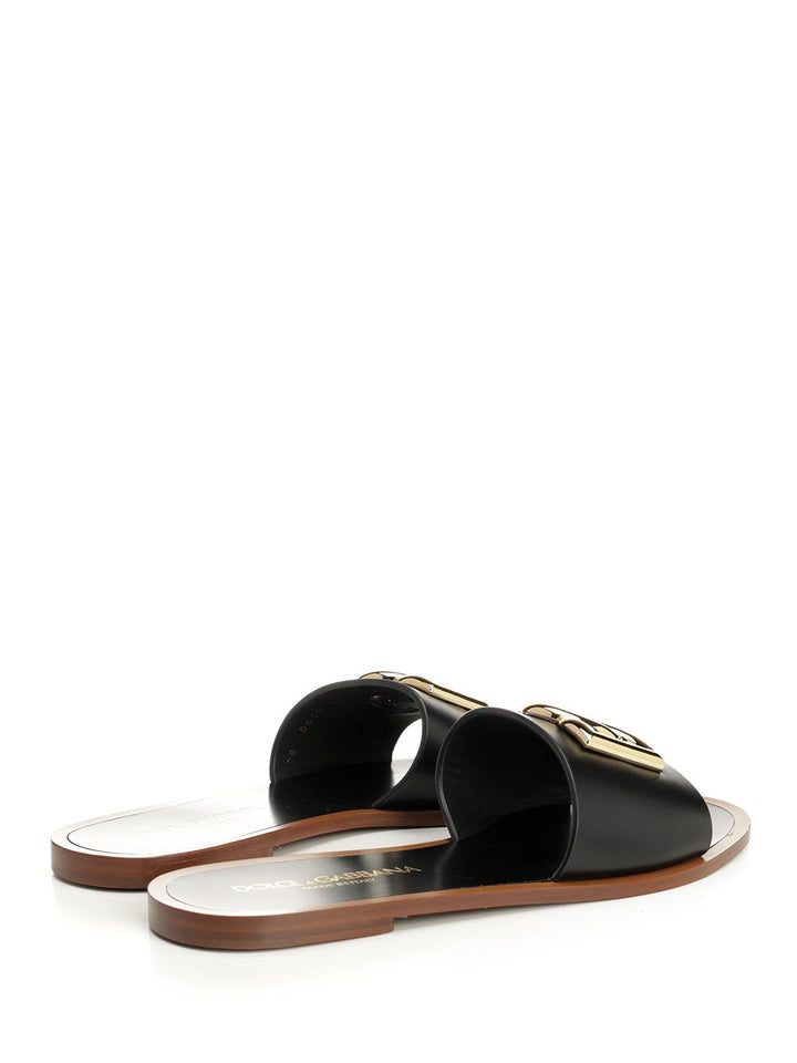 Dolce & Gabbana Calfskin Slides Scarpe basse - Black | e61e2edc2b83c9a523ac25d44c39cc23fadc60fc