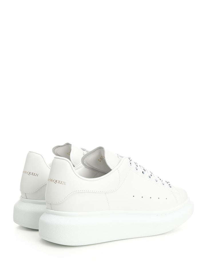 Mcqueen Oversized Calfskin Sneaker Sneakers - White | 452bc22d35b734818c0835ef39412262c3b70d49