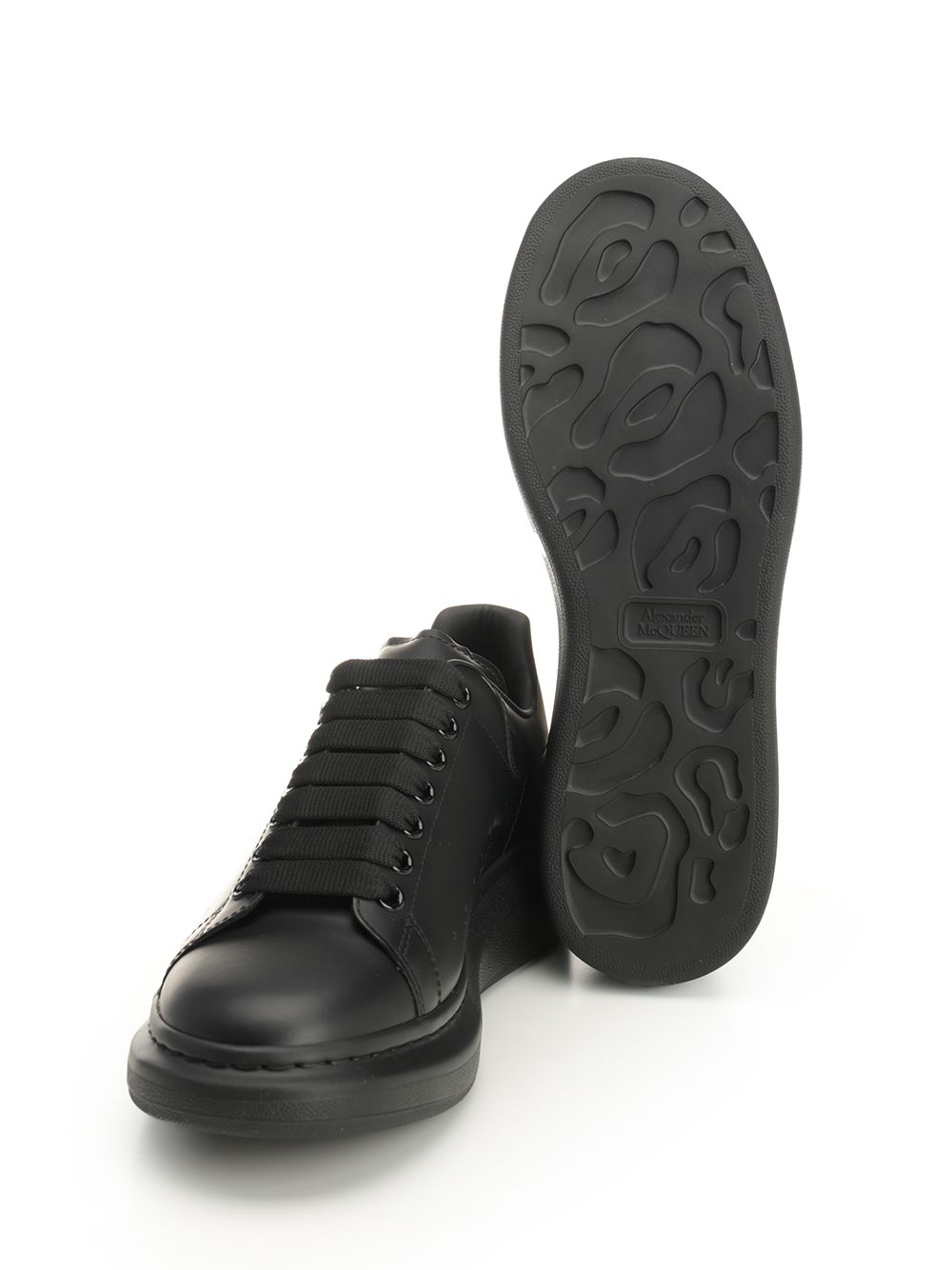 Mcqueen Oversize Sneakers - Black | 999fce8831aae44f946f1c795375f9ad17c45caa