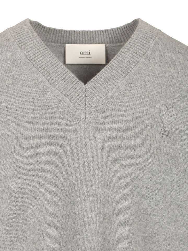 Ami V-Neck Sweater Knitwear - Grey | 4b1101bbe77f58eb475cb35125b609a533d3f03e