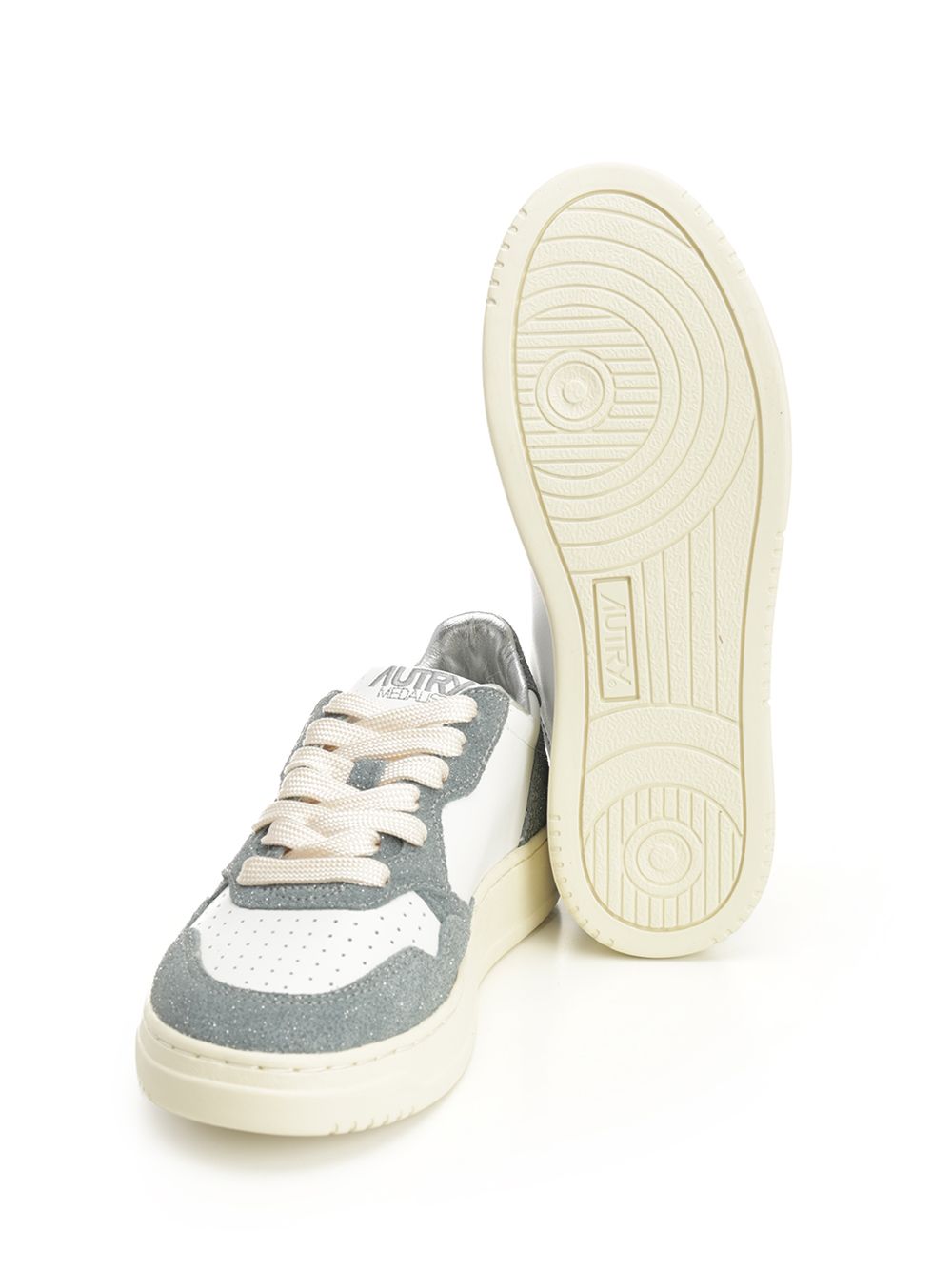 Autry  Medalist Low Sneakers - Light blue | d30f58bb024b036877ae347dc5923241abc34537