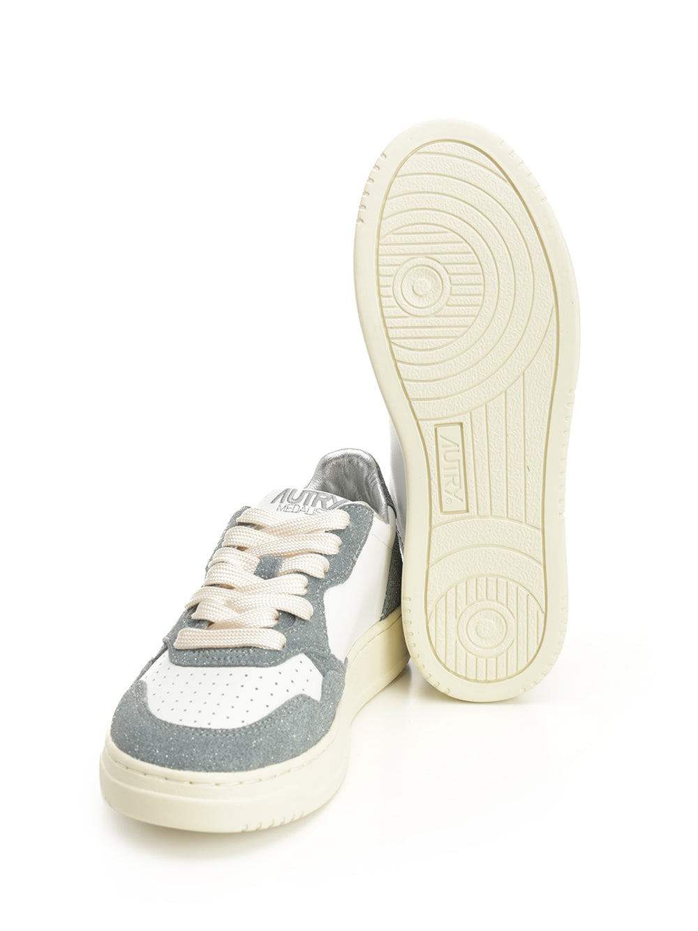 Autry  Medalist Low Sneakers - Light blue | 4bbce5cd4bc159aa749e38d03480b4a2a9146623