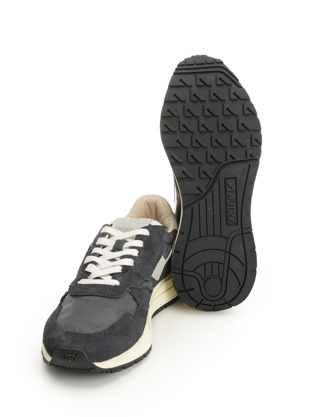 Autry  Reelwind Low Sneakers - Black | da48f36d4eeb9812268d0a58d97e83edb9a982db