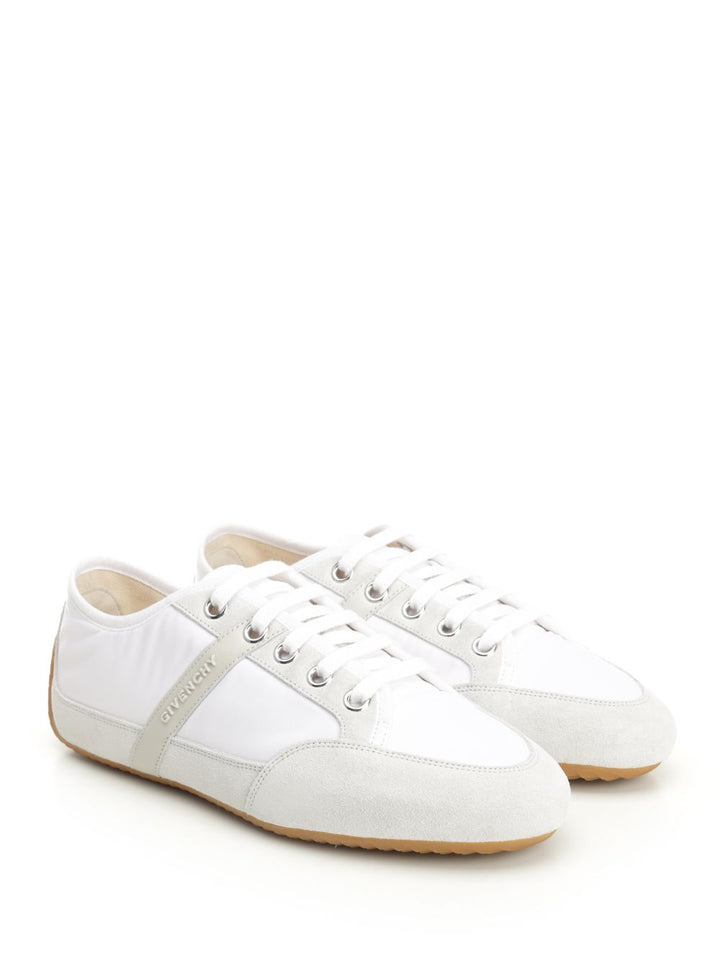 Givenchy Slim Sneaker Lace-Up Shoes - White | f994f6497ea7c2bf52bf175f93da51d359e2f828