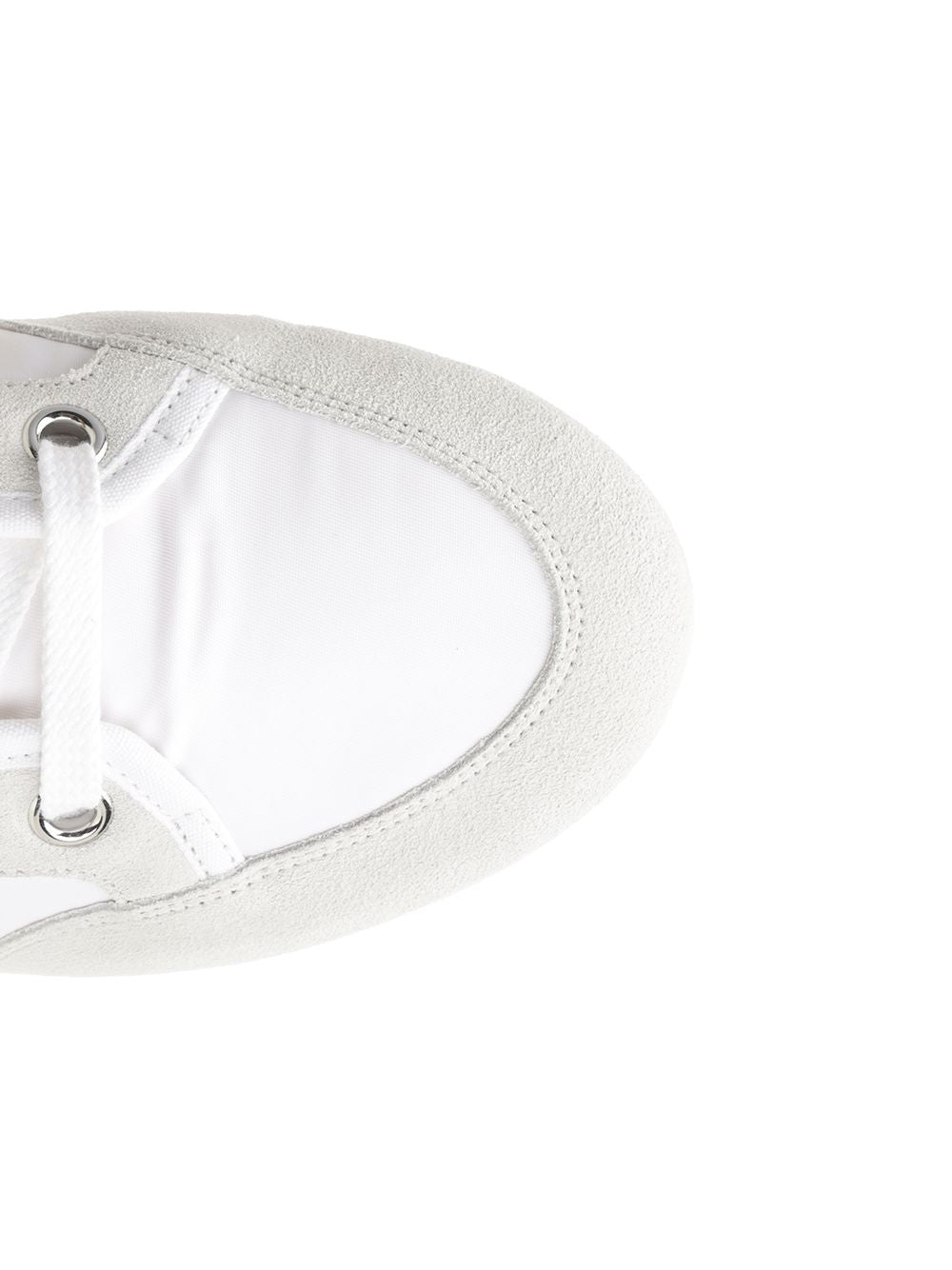 Givenchy Slim Sneaker Lace-Up Shoes - White | 5e6787e687d07535acd0ef1de41c723ce372602f