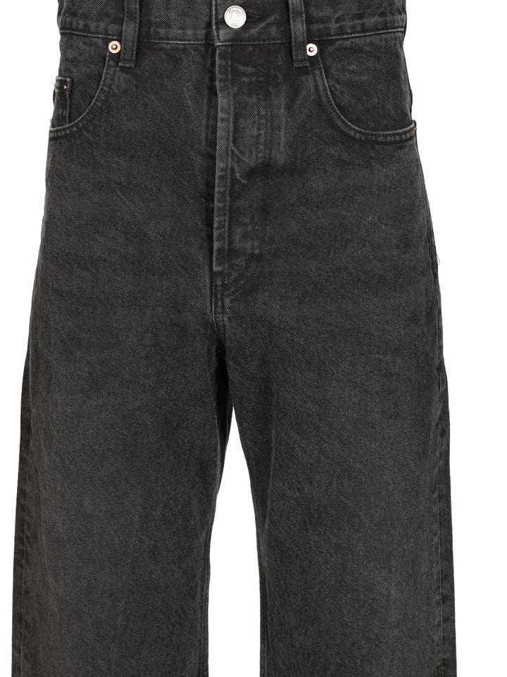 Saint Laurent Carrot-Fit Jeans Trousers - Black | 8c3b73c12c04c561d132fda334047672506c07a7