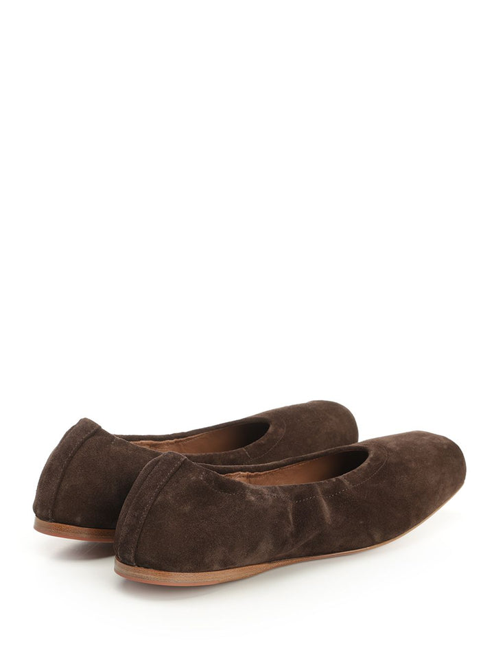 AlaÏA Square-Toe Flat Ballerinas Scarpe basse - Brown | b3000b217df1acfb0a66a59a9b572fb513d00607