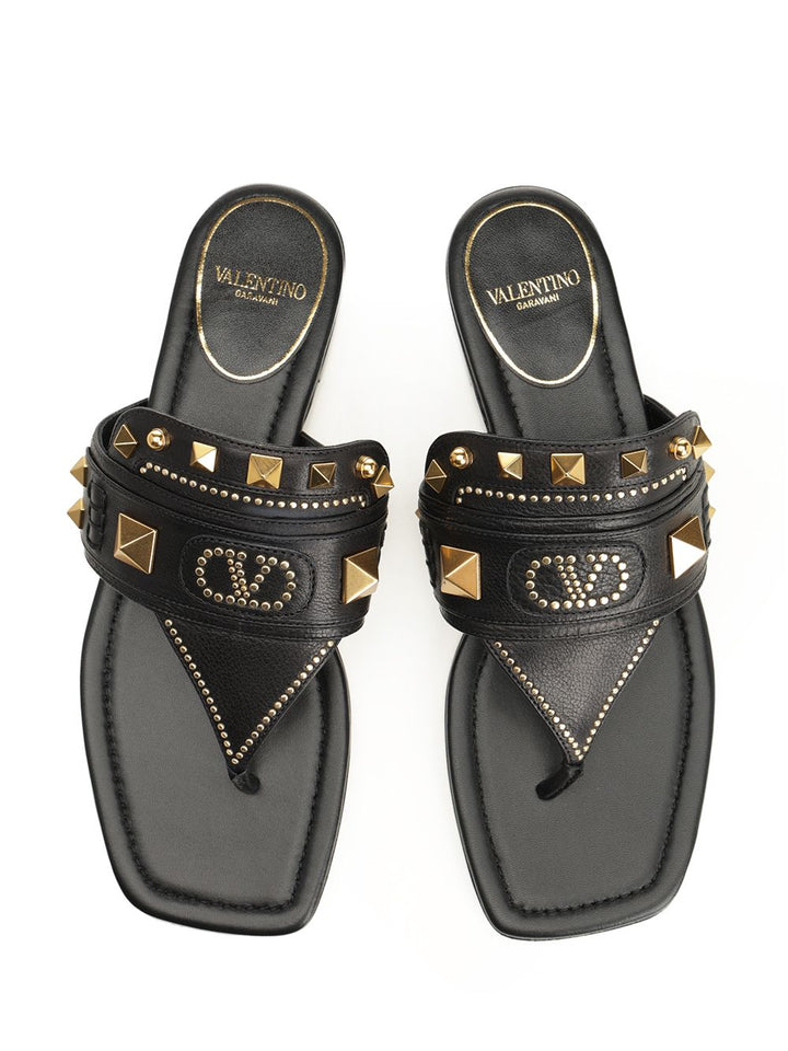 Valentino Garavani Plaster Caster Sandals - Black | a2504d1be016cac42acb222c090714b862c48fbe