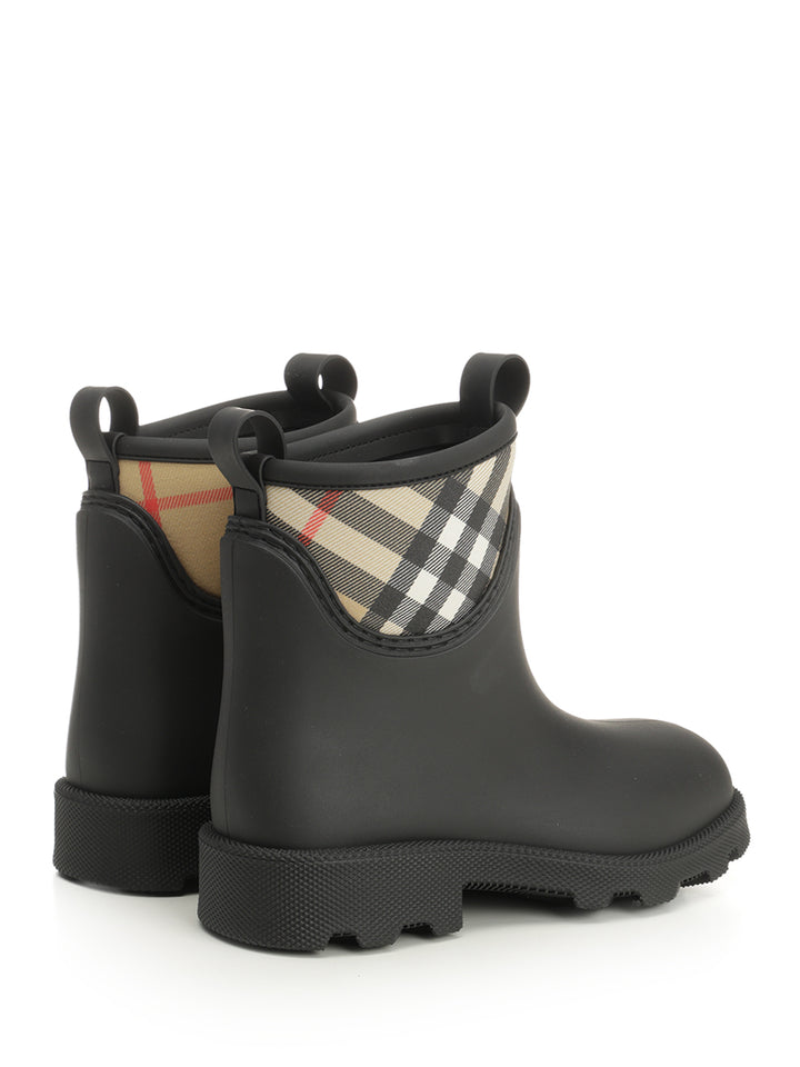 Burberry Marsh Stamp Rubber Ankle Boots - Black | d09a14a620467a61c0132cbd8f70ef0500b6d0c6