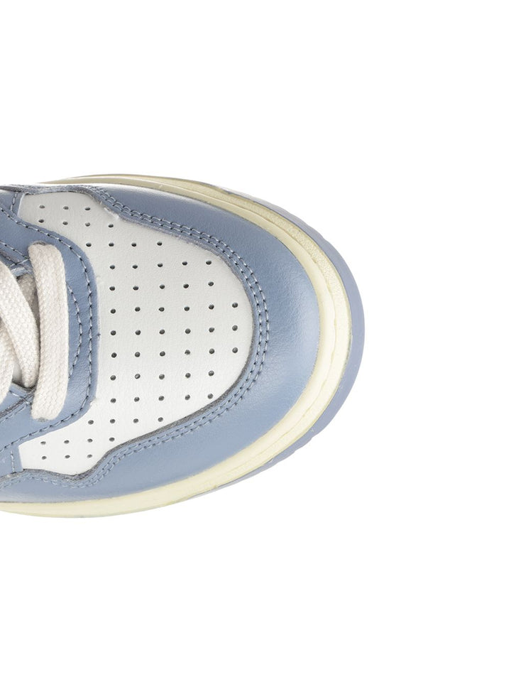 Autry  Medalist Low Sneakers - Light blue | dff5dcbfe5de41e6a2dbda6b0eb3f7f7c899fd05