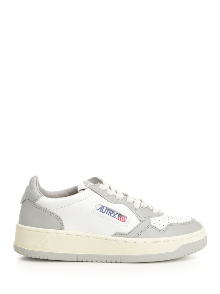 Autry  Medalist Low Sneakers - Grey | c62d74330aac3b21de2f56b12925b591f581c06f