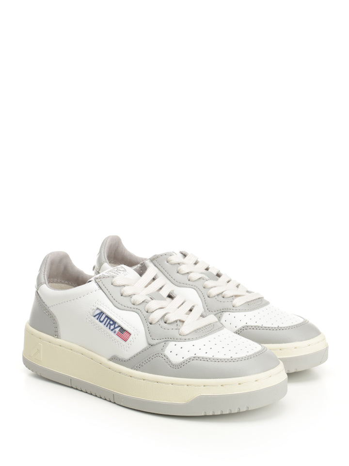 Autry  Medalist Low Sneakers - Grey | c5bdca0ab57315757681b009df5992d392cb6da5