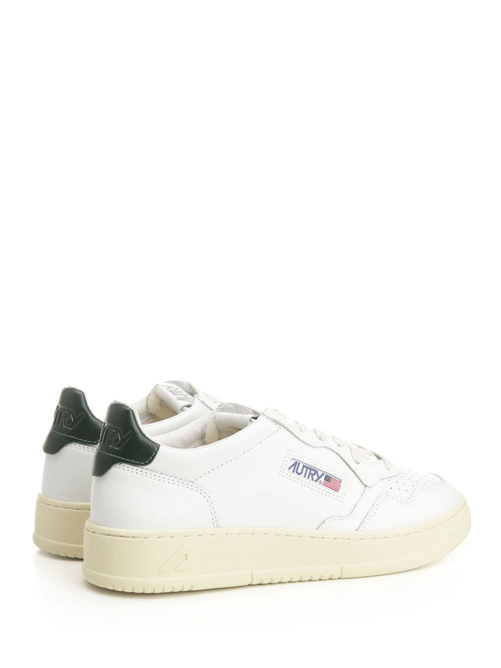 Autry  Medalist Low Sneakers - White | d5559a9007fc81d2ba815da41db68f1281654e24