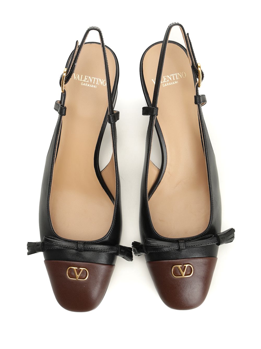 Valentino Garavani Valet Du Roi Pumps - Black | 07882956cede6e3f1084483555d5bd4fd7ee907b