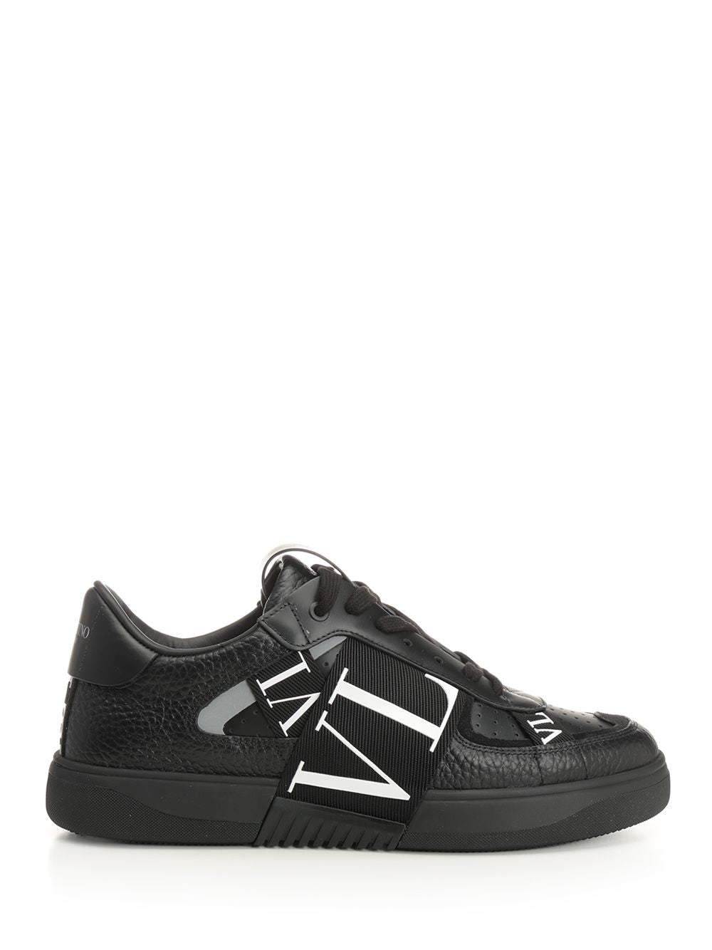 Valentino Garavani Vl7n Sneakers - Black | cf48abbeb212d6a790fa3d5aed77e00cf5a1e2df