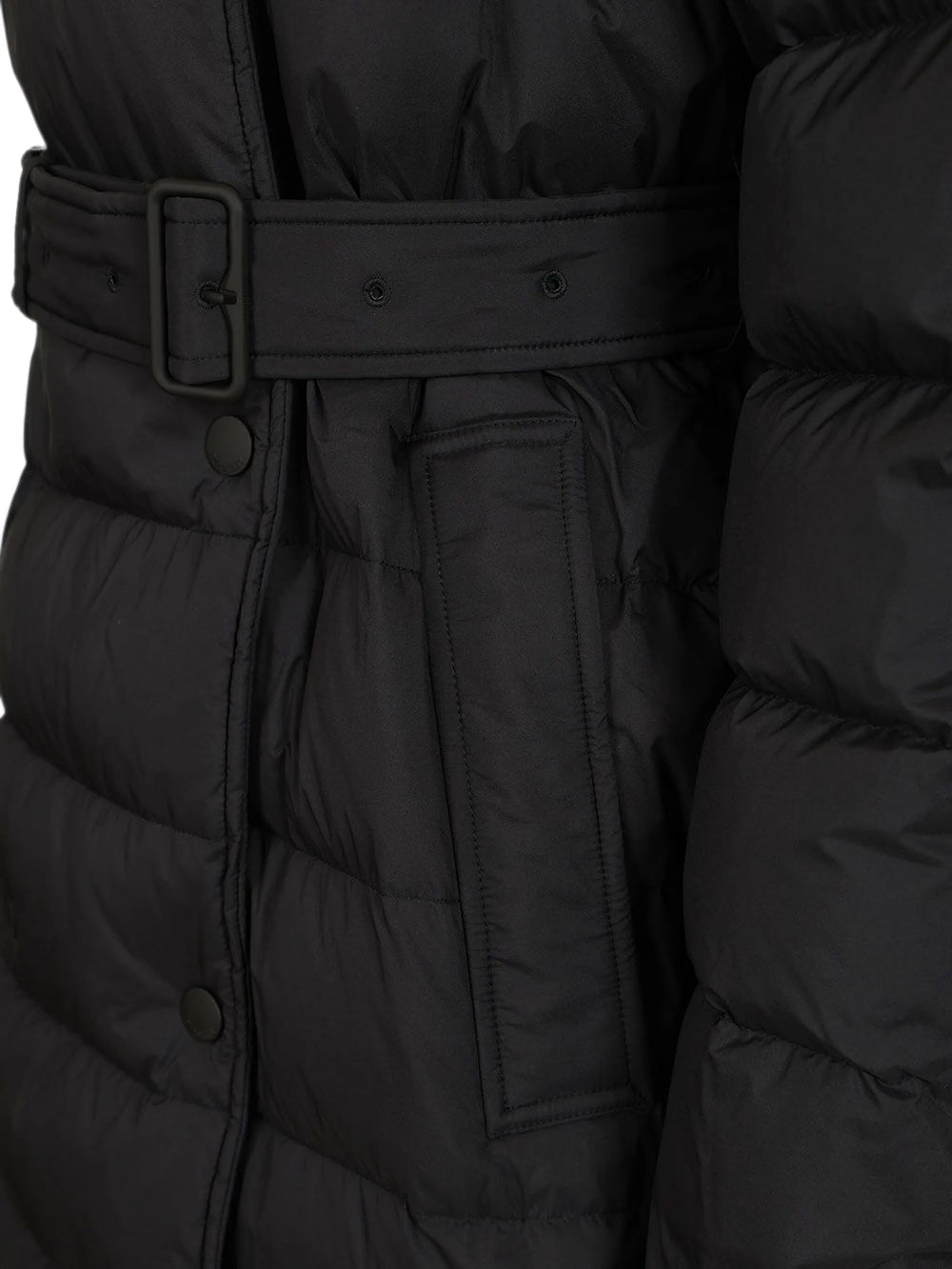 Burberry London England Down jackets - Black | 608dea3f5e1f6f38d2f3af450d6ddd9a04875563
