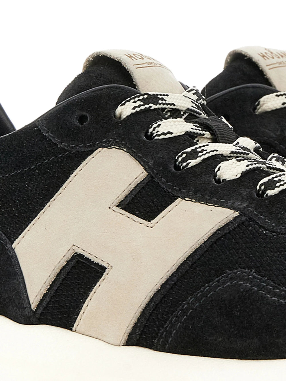 Hogan Sneakers - Black | 9282c1968ce6bd9a45e3a373e0f31dc48ded4d7e