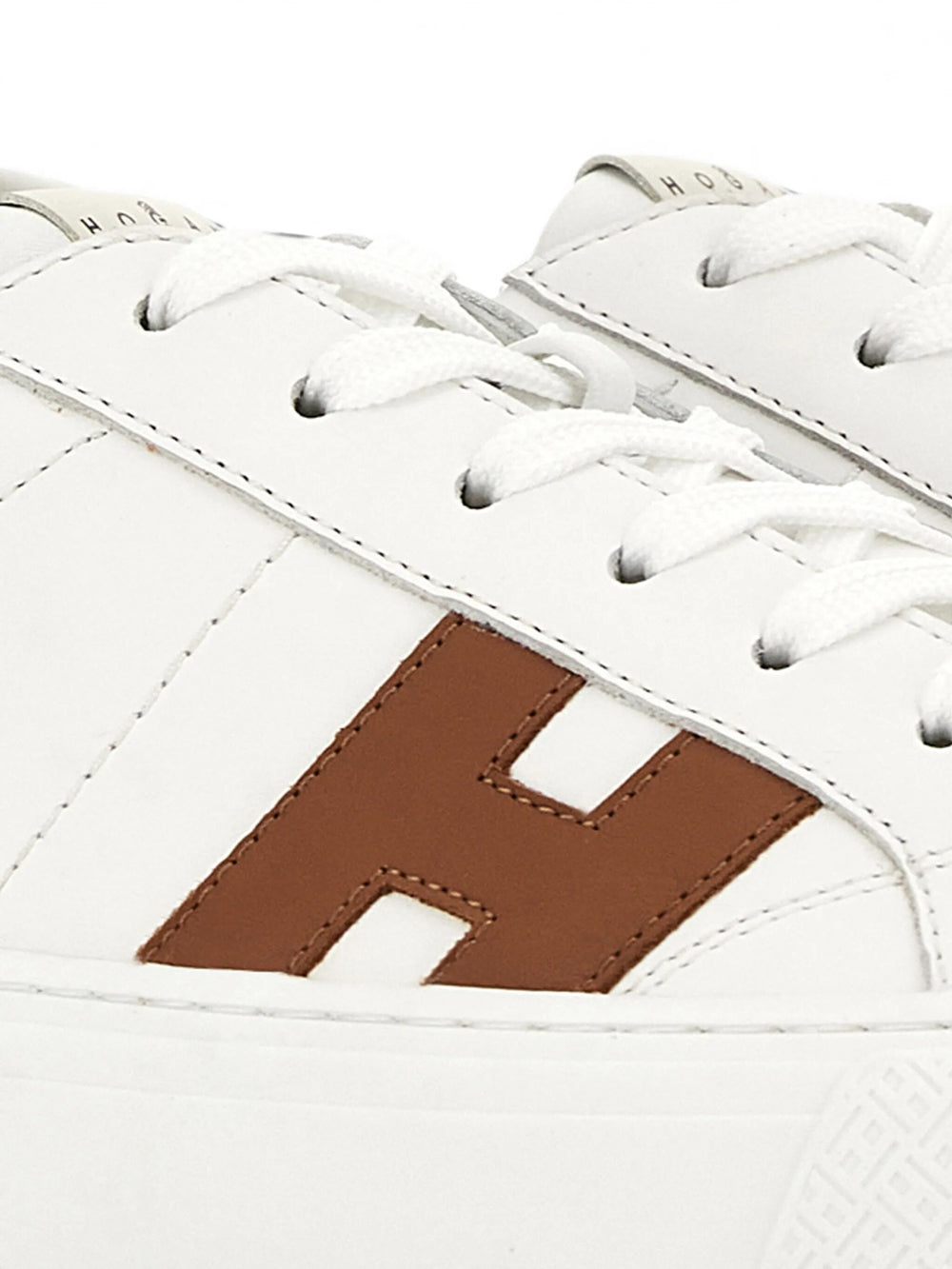 Hogan Sneakers - White | 1214cd1f158e39a1d71aa555c2787047cb37dd02