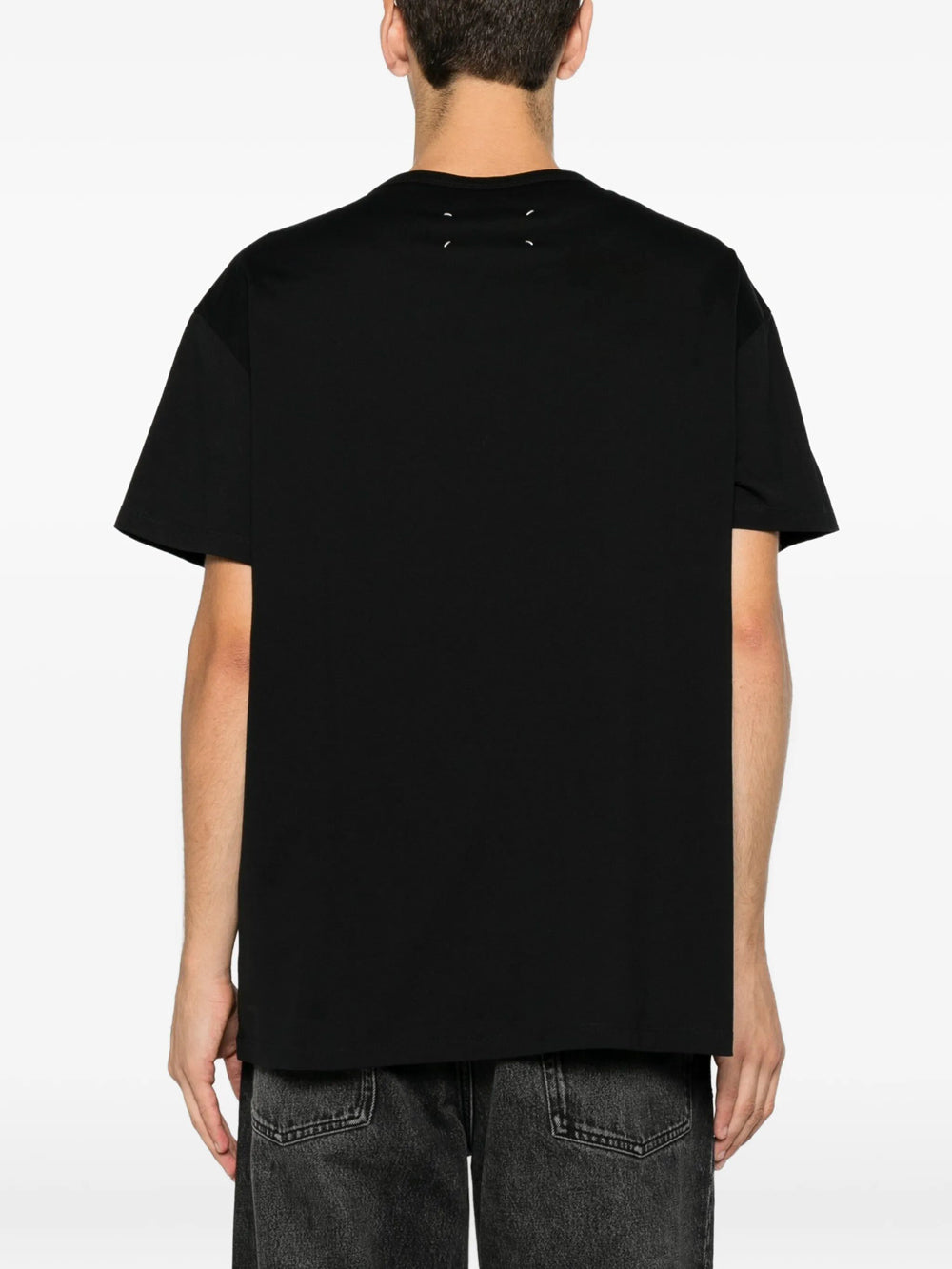 Maison Martin Margiela T-SHIRT - Black | d137e8f3fe6e40c3e8f9e6c5cb1d8be27ab1fc2b