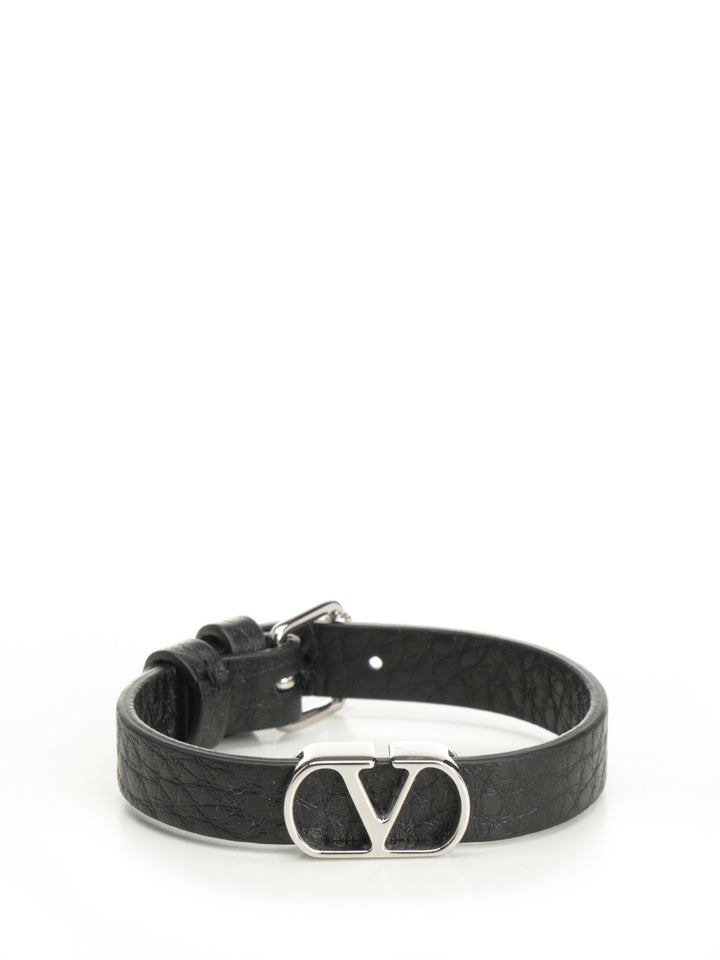 Valentino Garavani Vlogo Signature Leather Bracelet Jewelry - Black | 1693c0b8f0a5ef233c2e66d832e84fa66a23fda0