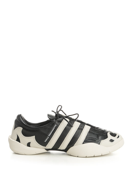 Y-3 Regu 2002 Sneakers Black