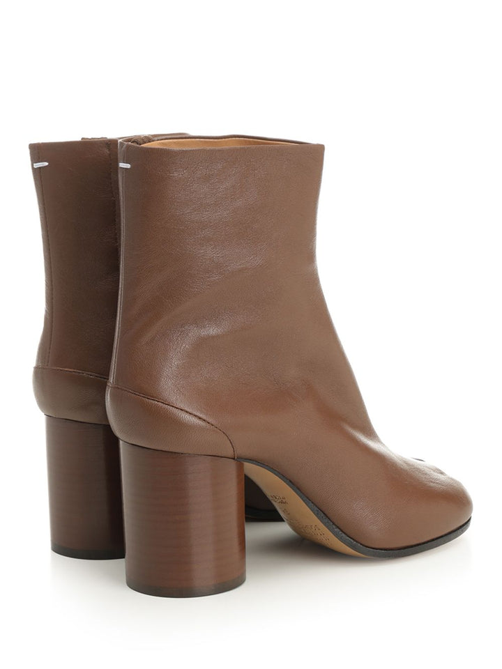 Maison Margiela Tabi Boots - Brown | a891ea0c2f04fbdcf4aa3bc35e5191b049c47a57