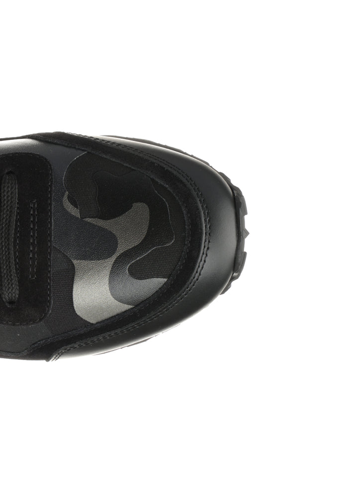 Valentino Garavani Rockrunner Camouflage Noir Sneakers - Black | e0adbc40506a0d21e65051da98b73626f0997bec