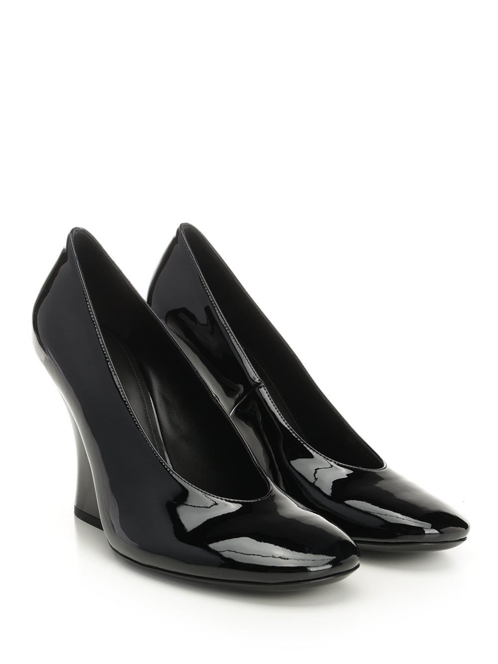 Givenchy Sculpted Pumps - Black | 4be1d6ab99b460e138477fab8b5df2682b45e595