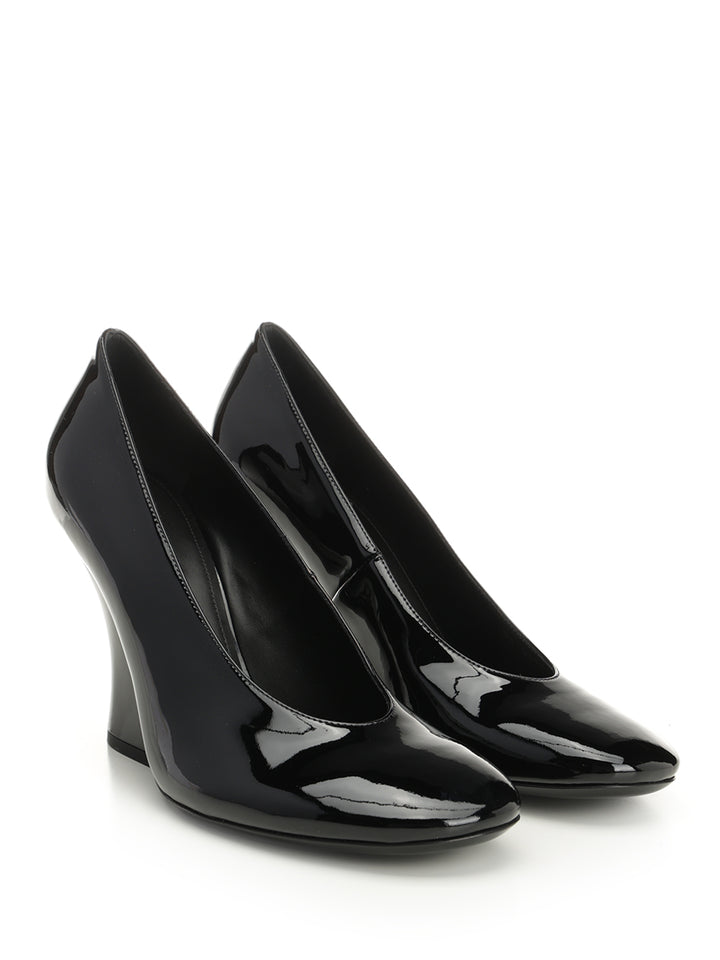 Givenchy Sculpted Pumps - Black | 4be1d6ab99b460e138477fab8b5df2682b45e595