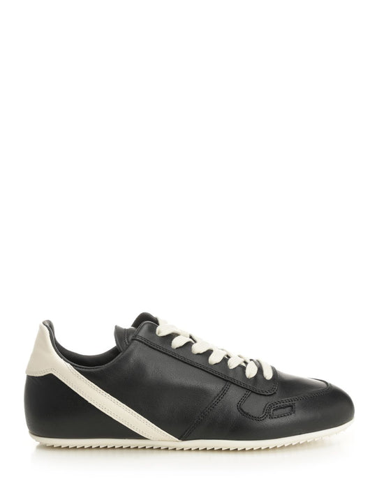 Minimal Sneakers Black