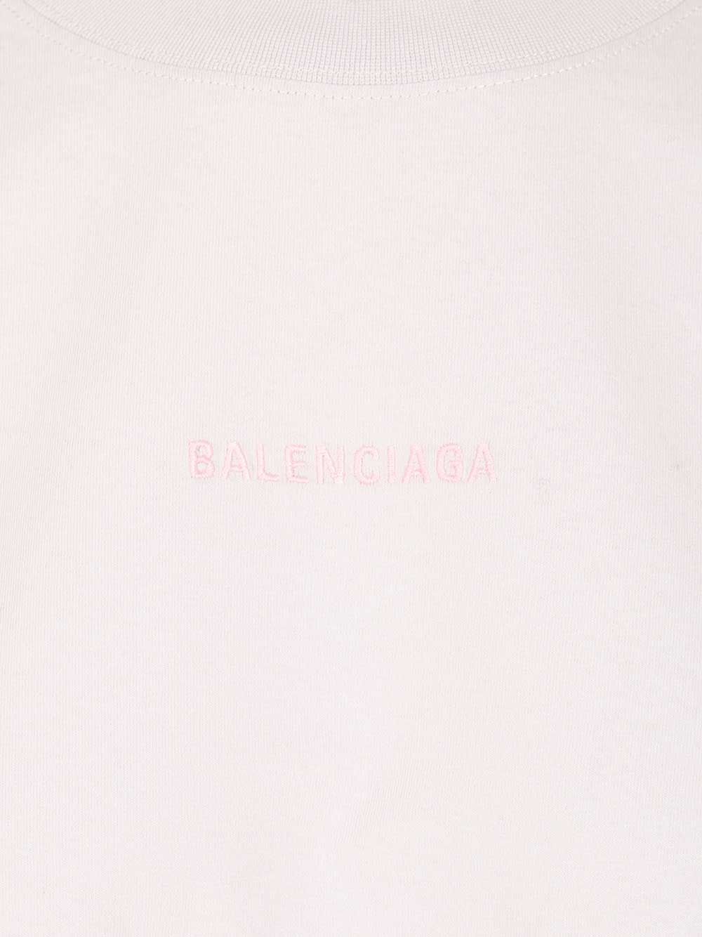 Balenciaga Medium Fit T-Shirt - White | ea6bf6891f4b9d5a64b695206715e06f3ffca250