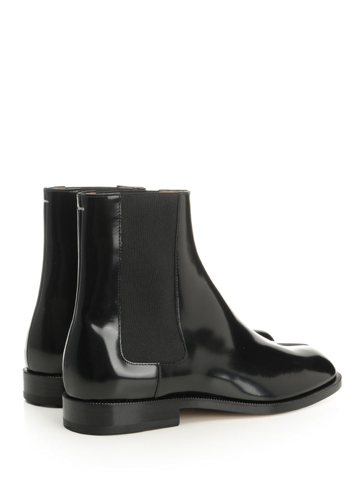 Maison Margiela Tabi Chelsea Boot Boots - Black | 907ee714ad8e07e8ebdb21ba50d71e76693a809c