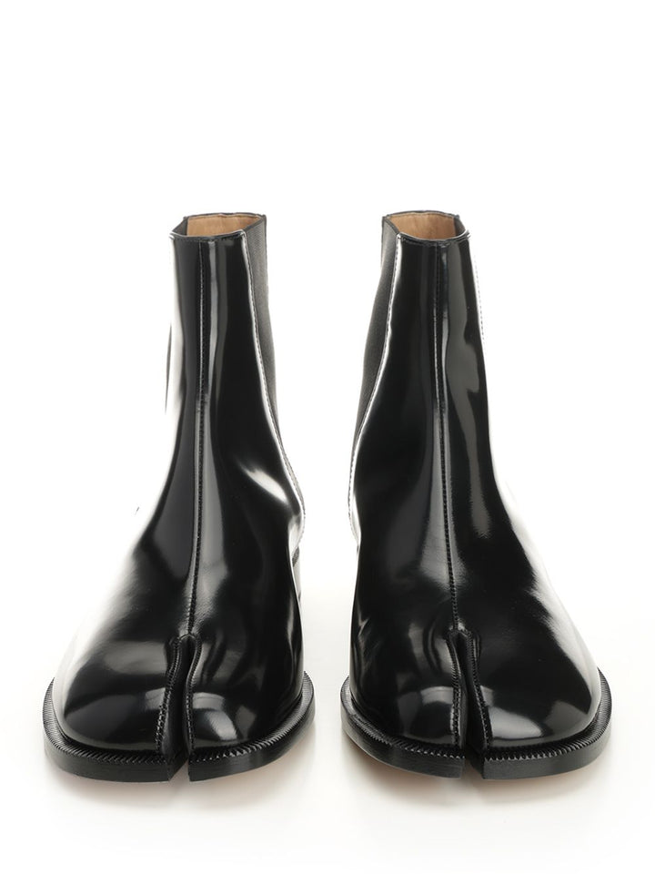 Maison Margiela Tabi Chelsea Boot Boots - Black | f6b82774e4f2dfa5167ae17773cb58bd17f39cab
