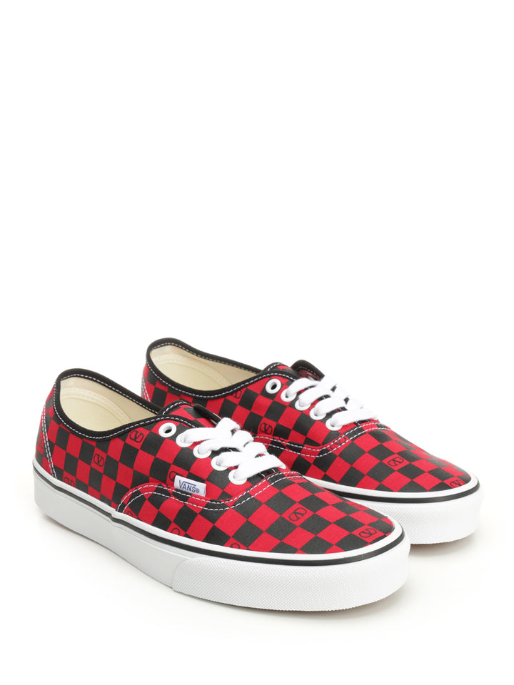 Valentino Garavani Valentino Garavani X Vans Low-Top Sneaker Sneakers - Black | bd65148b3e3c518f0bd4e49c96ddc7dfe574129e