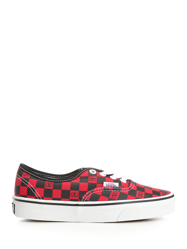 Valentino Garavani Valentino Garavani X Vans Low-Top Sneaker Sneakers - Rose | d91ce440b27b8d58eca0a673e0aa0086d2cd12e2