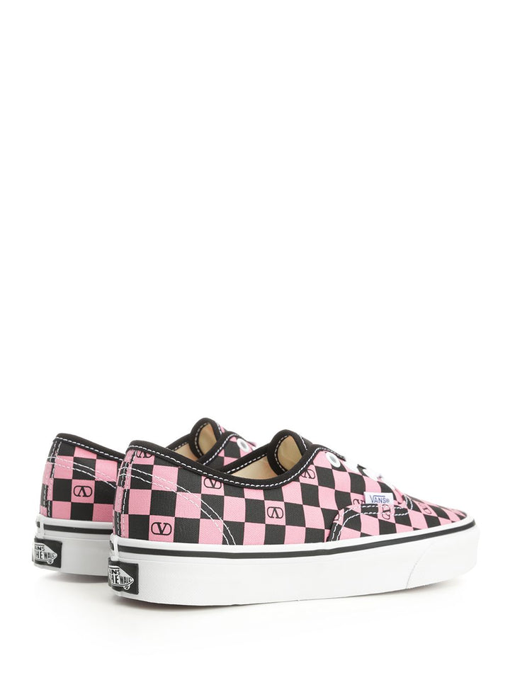 Valentino Garavani Valentino Garavani X Vans Low-Top Sneaker Sneakers - Rose | 67bce77a53b5a23a4826664fb6b3c3408ef176da