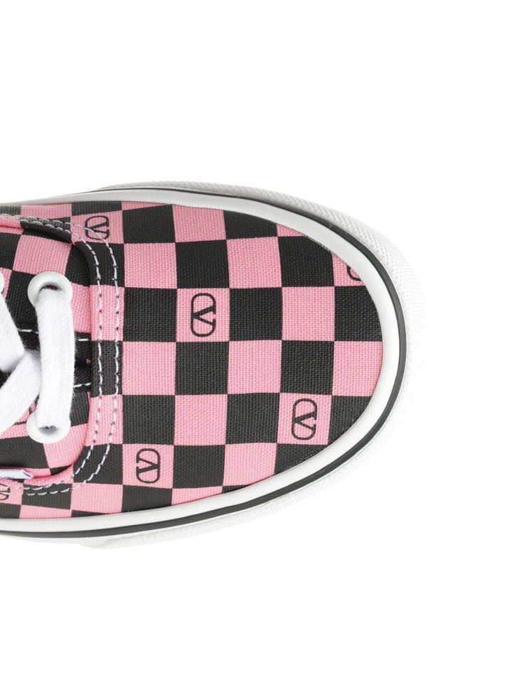 Valentino Garavani Valentino Garavani X Vans Low-Top Sneaker Sneakers - Rose | 59f65790985bcded591e6645f37cfb4e4977f321