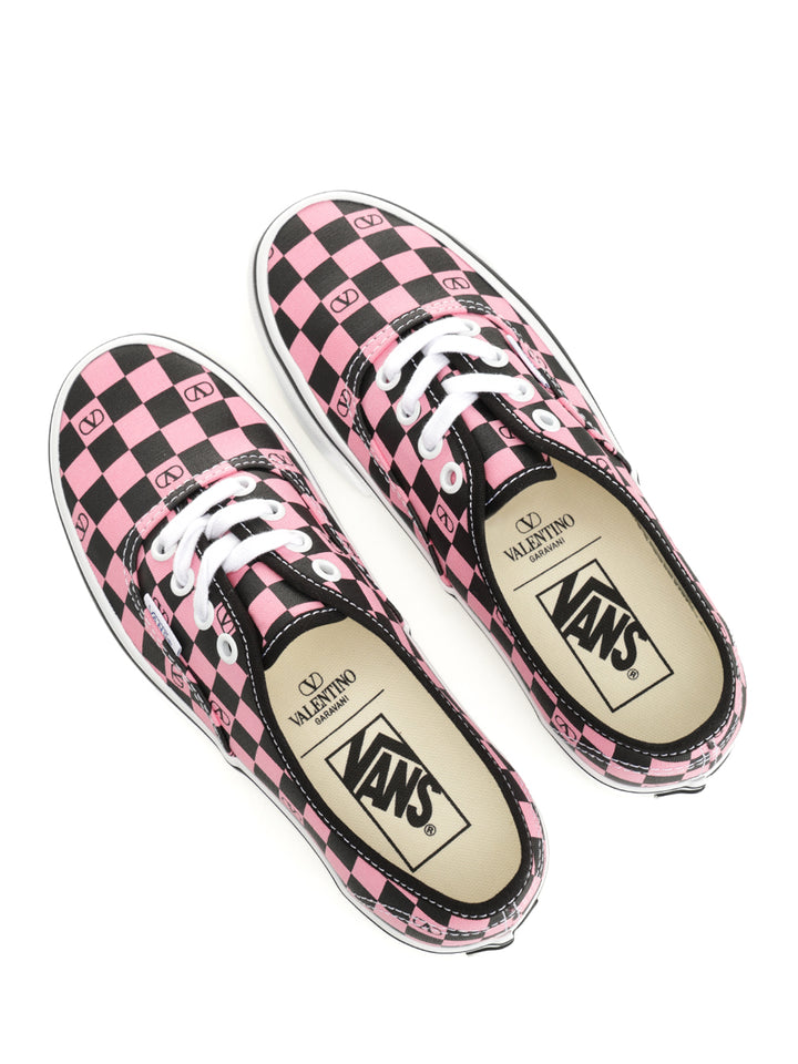 Valentino Garavani Valentino Garavani X Vans Low-Top Sneaker Sneakers - Rose | bebd72048731ef9db33d1def1429c77f1b978e3a