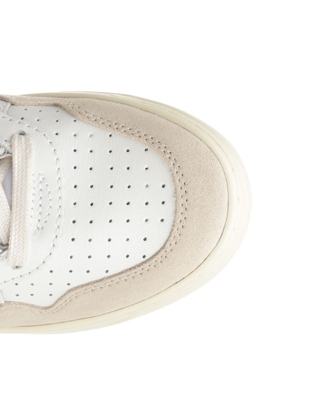 Autry  Medalist Low Sneakers - White | f8540b31d97eac0308cf192da504cb76945442a7