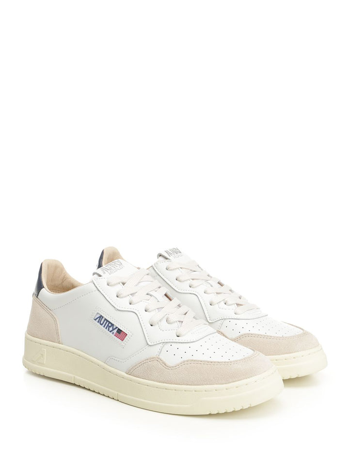 Autry  Medalist Low Sneakers - Blue | e0bf937c05fd0e353aab38a7a156834c0214bee7