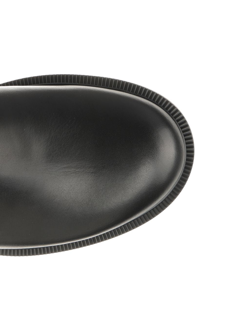 Fendi Filo Boots - Black | b23c73efc980a23a28cc172d8012910d1d3cf894